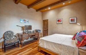 Santa Fe Mountain View Luxury - Santa Fe, New Mexico