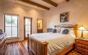 Santa Fe Mountain View Luxury - Santa Fe, New Mexico