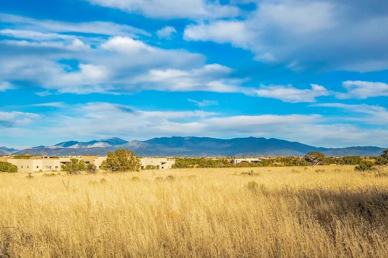 Santa Fe Mountain View Luxury - Santa Fe, New Mexico