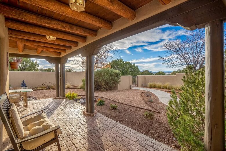 Santa Fe Mountain View Luxury - Santa Fe, New Mexico