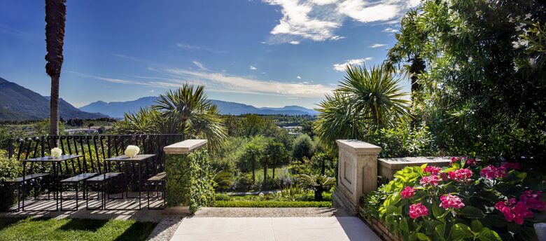 A Deluxe Suite at Borgo Il Mezzanino - Salò, Italy