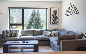 Stoked Penthouse - Revelstoke, Canada