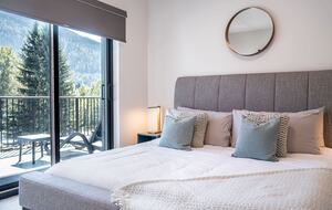 Stoked Penthouse - Revelstoke, Canada