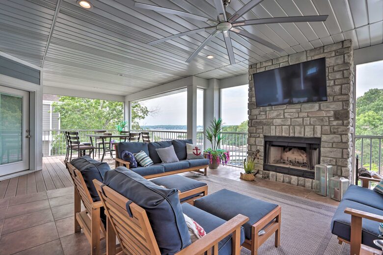 Luxe Osage Beach Lake House w/ Dock & Fire Pit - Osage Beach, Missouri