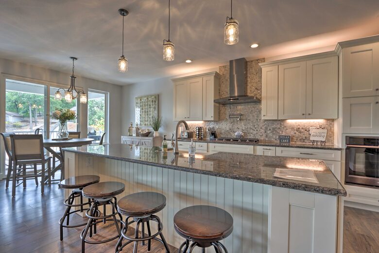 Luxe Osage Beach Lake House w/ Dock & Fire Pit - Osage Beach, Missouri