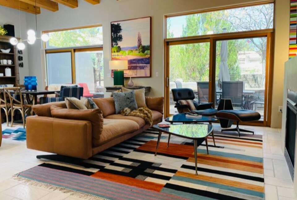 Completely Updated Villa | 1.2 miles from the Plaza! - Santa Fe, New Mexico