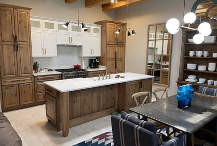 Completely Updated Villa | 1.2 miles from the Plaza! - Santa Fe, New Mexico