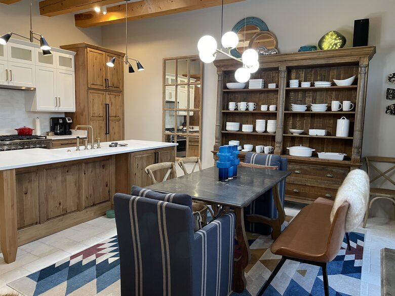 Completely Updated Villa | 1.2 miles from the Plaza! - Santa Fe, New Mexico