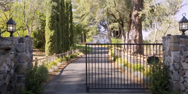 Luxury Napa Estate in the Heart of Wine Country - Napa, California