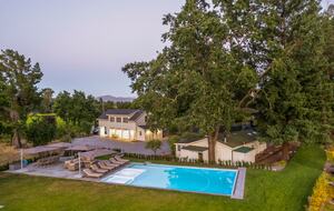 Luxury Napa Estate in the Heart of Wine Country
