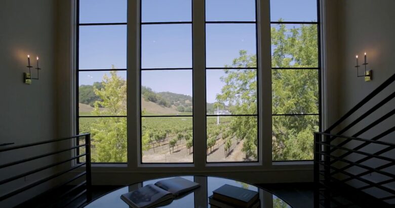 Luxury Napa Estate in the Heart of Wine Country - Napa, California