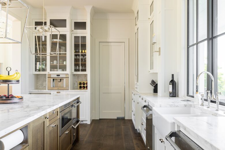 Luxury Napa Estate in the Heart of Wine Country - Napa, California
