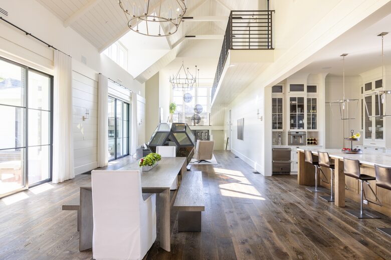 Luxury Napa Estate in the Heart of Wine Country - Napa, California