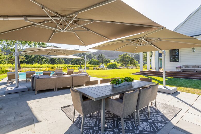 Luxury Napa Estate in the Heart of Wine Country - Napa, California