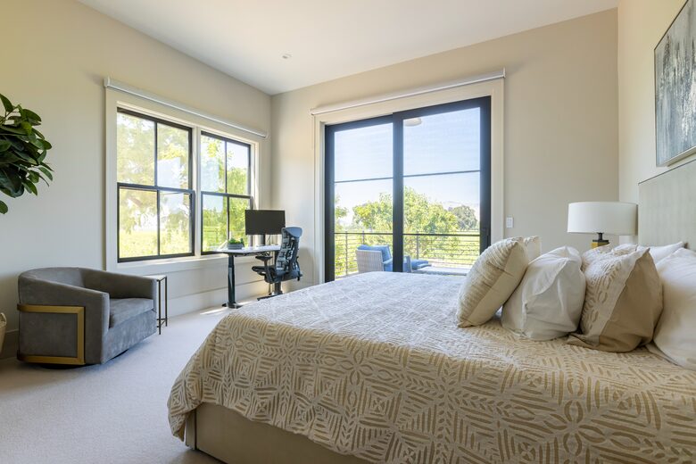Luxury Napa Estate in the Heart of Wine Country - Napa, California