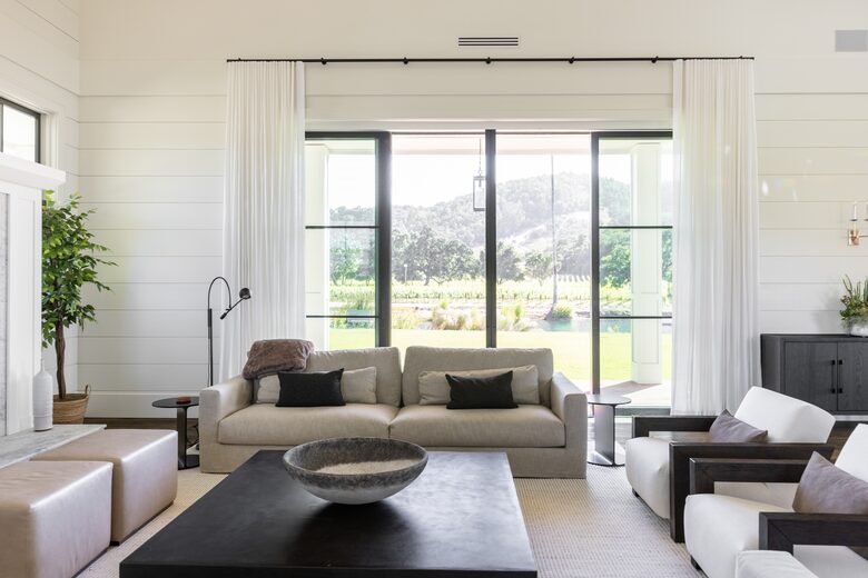 Luxury Napa Estate in the Heart of Wine Country - Napa, California