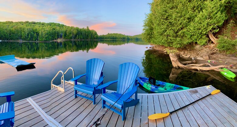 Luxury Drag Lake Cottage | With Hot Tub - Haliburton, Canada