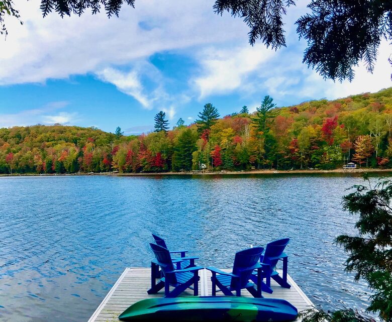 Luxury Drag Lake Cottage | With Hot Tub - Haliburton, Canada