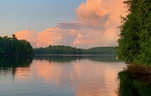 Luxury Drag Lake Cottage | With Hot Tub - Haliburton, Canada