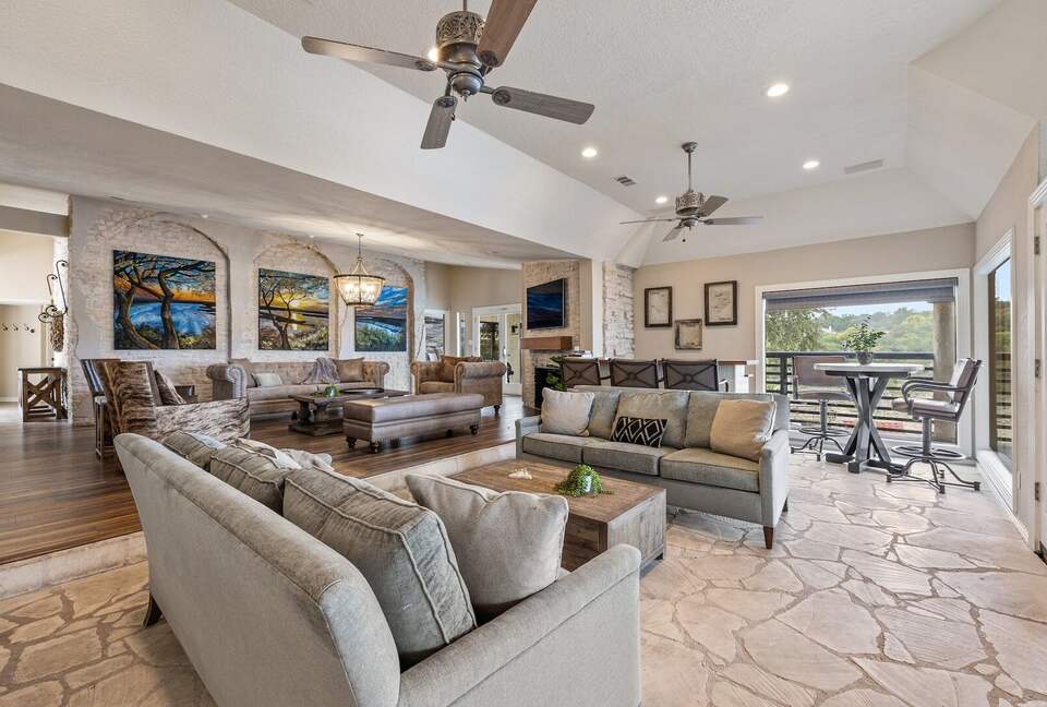 Lake Travis Vista - Lakeway, Texas