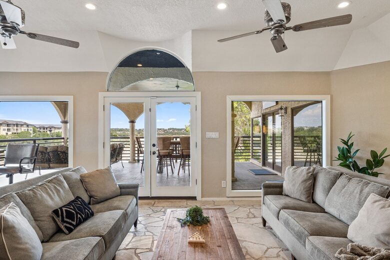 Lake Travis Vista - Lakeway, Texas