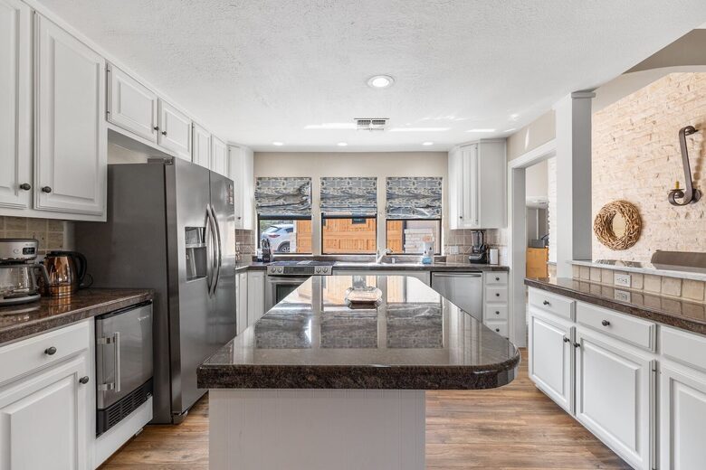 Lake Travis Vista - Lakeway, Texas