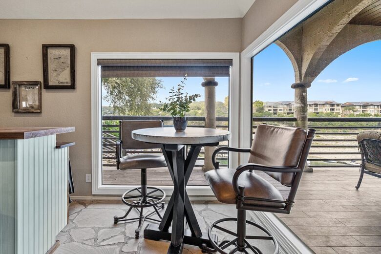 Lake Travis Vista - Lakeway, Texas