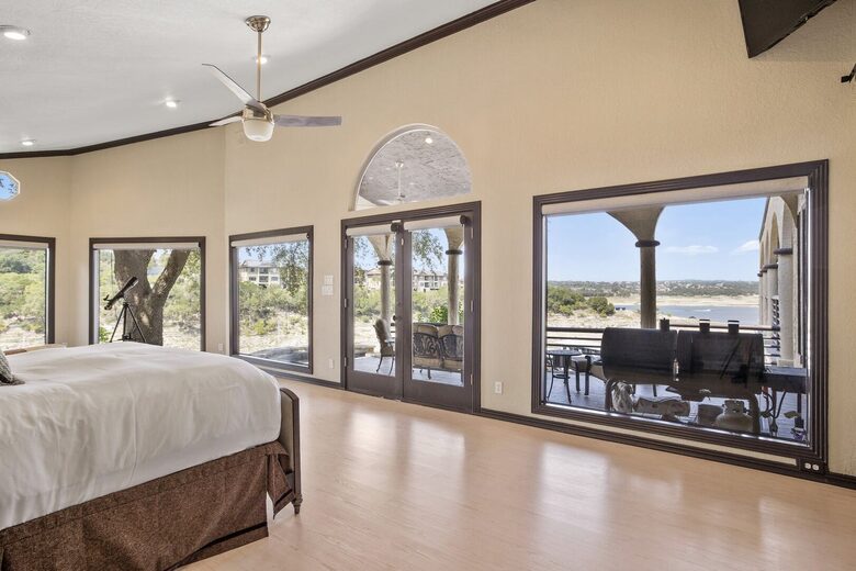 Lake Travis Vista - Lakeway, Texas