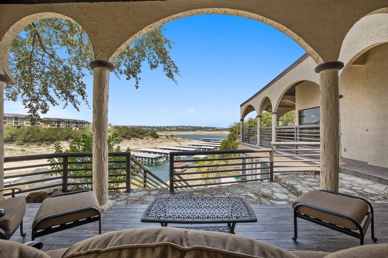 Lake Travis Vista - Lakeway, Texas