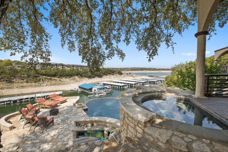 Lake Travis Vista - Lakeway, Texas