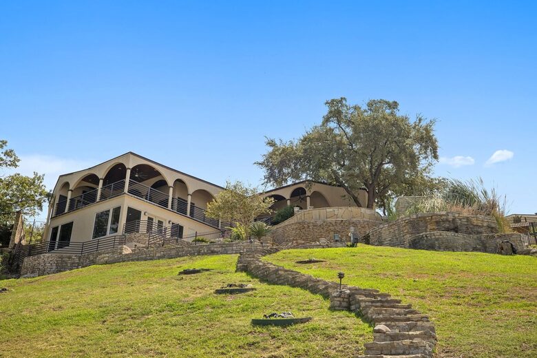 Lake Travis Vista - Lakeway, Texas