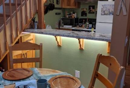 Mammoth Lakes Ski Condo - Mammoth Lakes, California