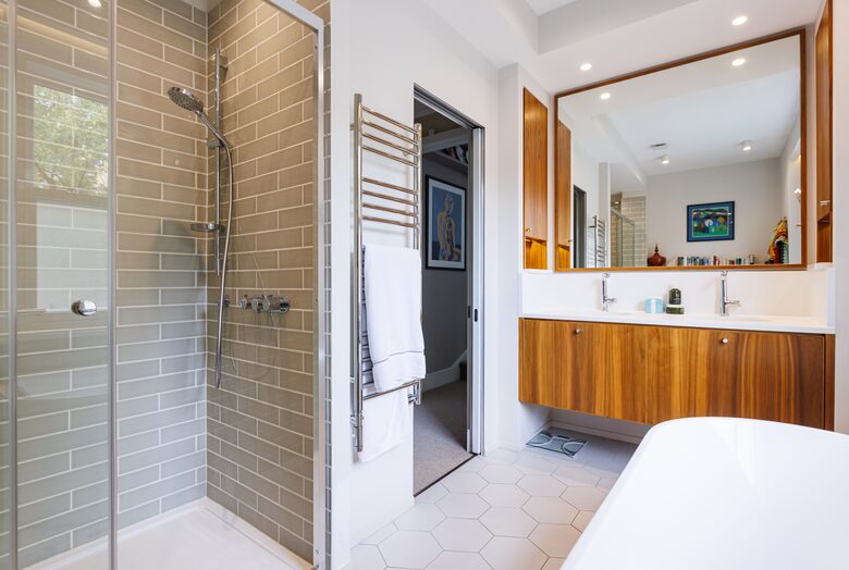 Holland Park Terraced House - London, United Kingdom