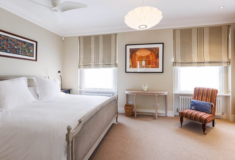 Holland Park Terraced House - London, United Kingdom
