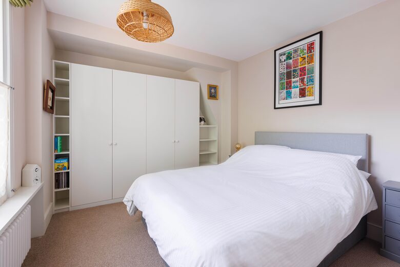 Holland Park Terraced House - London, United Kingdom