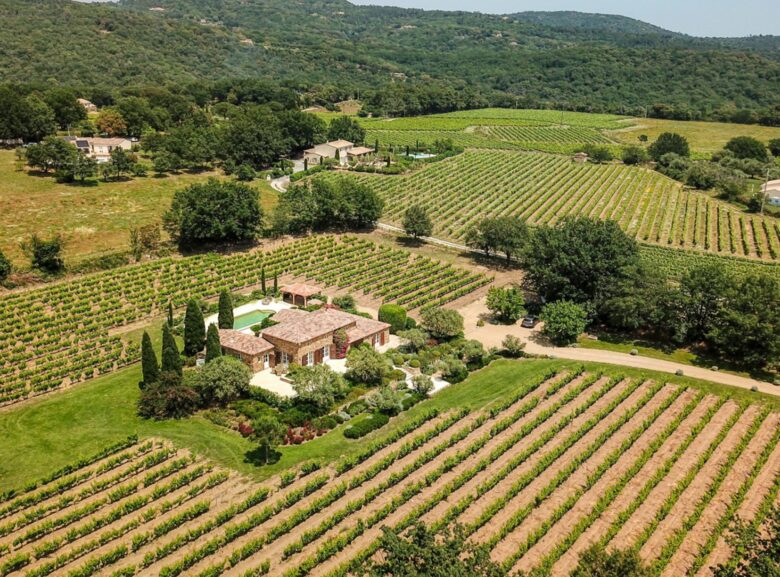 Provencal Stone House set in Vineyards - La Garde-Freinet, France
