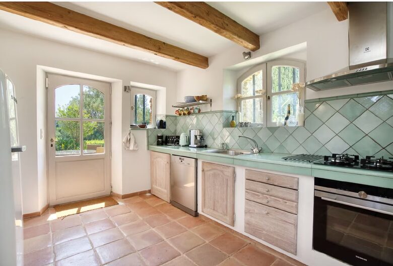Provencal Stone House set in Vineyards - La Garde-Freinet, France