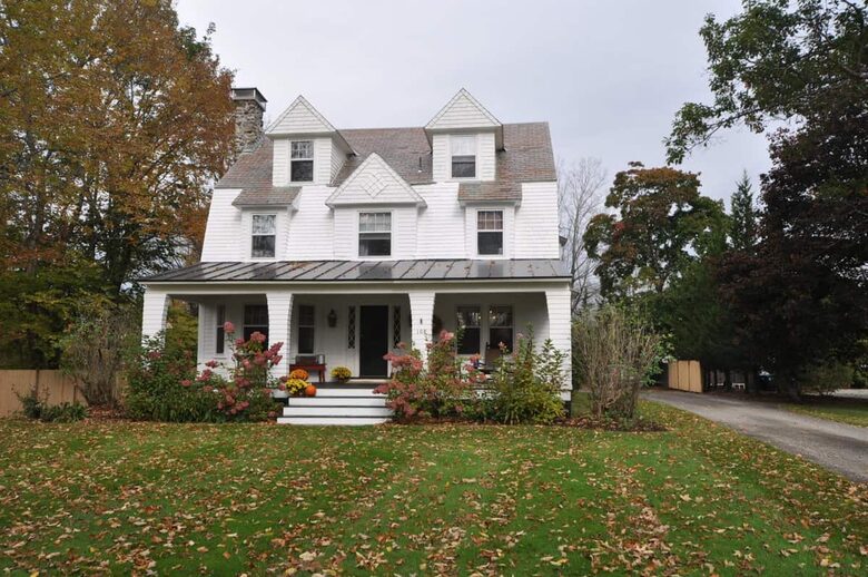 Sitting Pretty on the Dorset Green - Dorset, Vermont