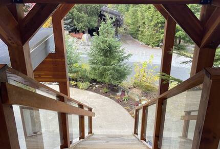 Entrance staircase