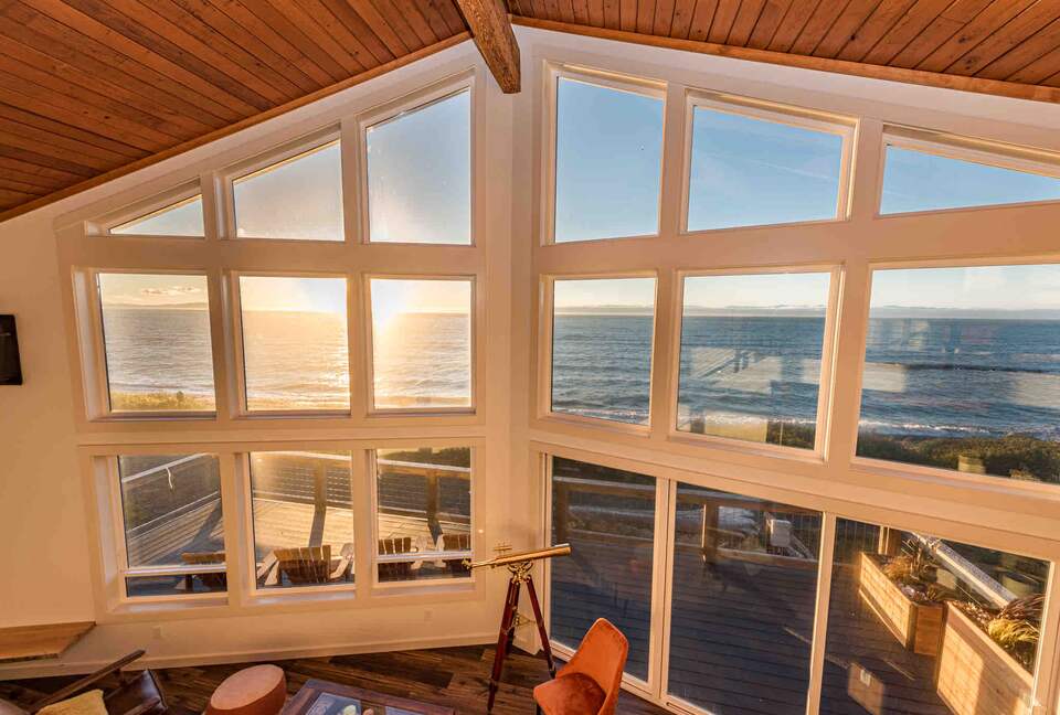 Strait Surf House - Port Angeles, Washington