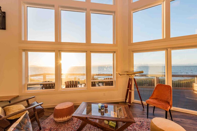 Strait Surf House - Port Angeles, Washington