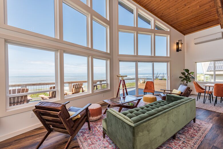 Strait Surf House - Port Angeles, Washington