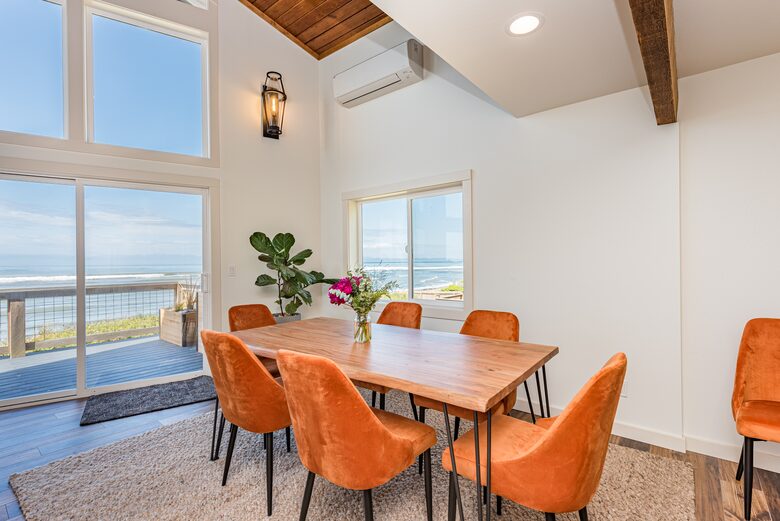 Strait Surf House - Port Angeles, Washington