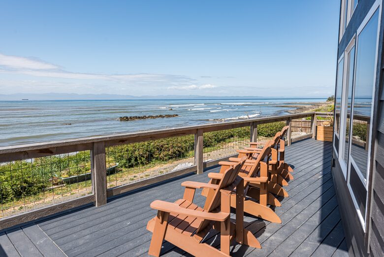 Strait Surf House - Port Angeles, Washington