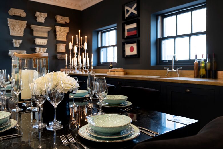 Milton House - Cheltenham, United Kingdom