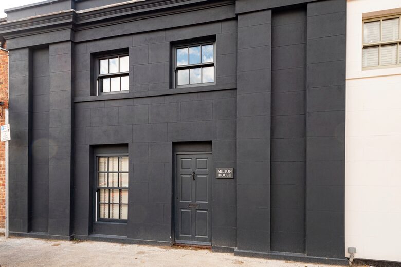 Milton House - Cheltenham, United Kingdom