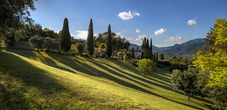 A Deluxe Suite at Borgo Il Mezzanino - Salò, Italy