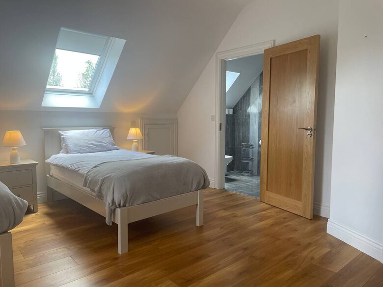 Luxury Waterfront Apartment - Co Roscommon, Ireland