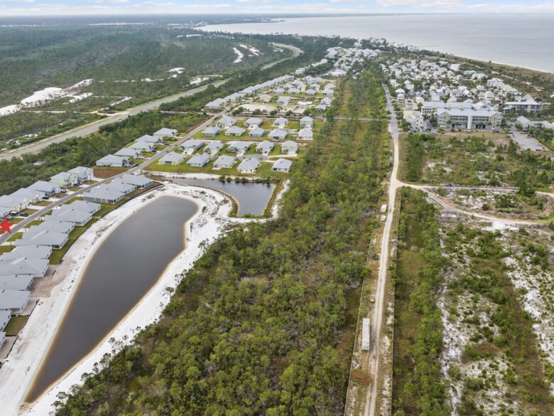 Backwater Bliss | Beach Sanctuary with Golf Cart, Bikes, Beach in 2 min - Port Saint Joe, Florida