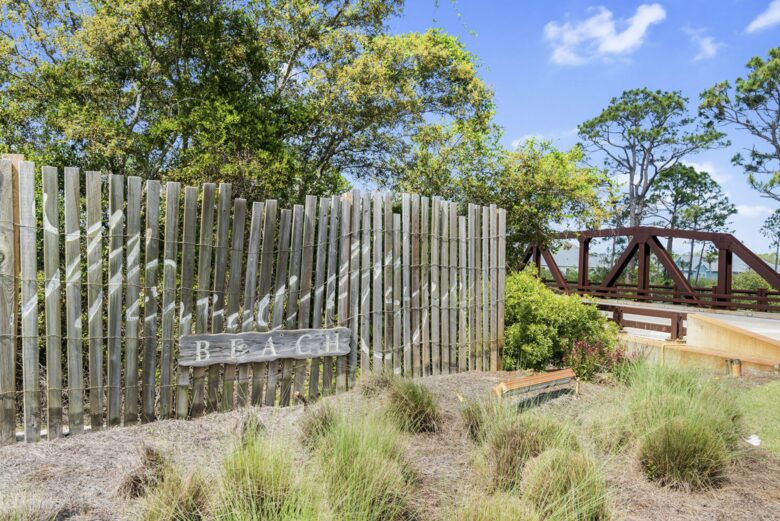 Backwater Bliss | Beach Sanctuary with Golf Cart, Bikes, Beach in 2 min - Port Saint Joe, Florida